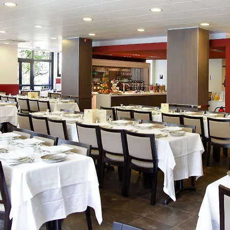 Le Mediterranee Hotel Lourdes