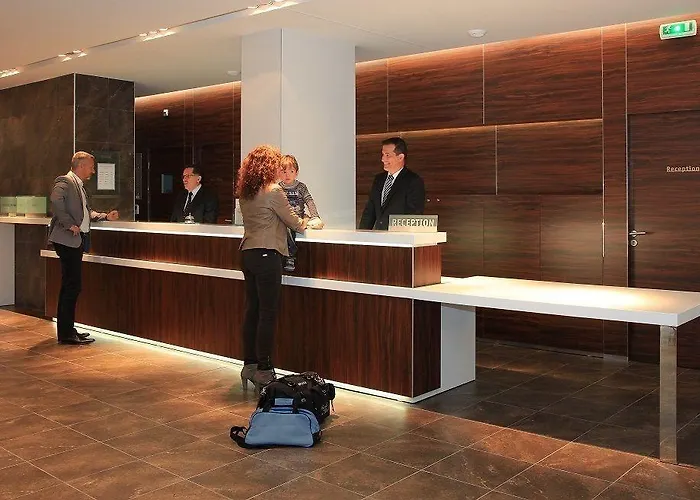 Le Mediterranee 4* ルルド