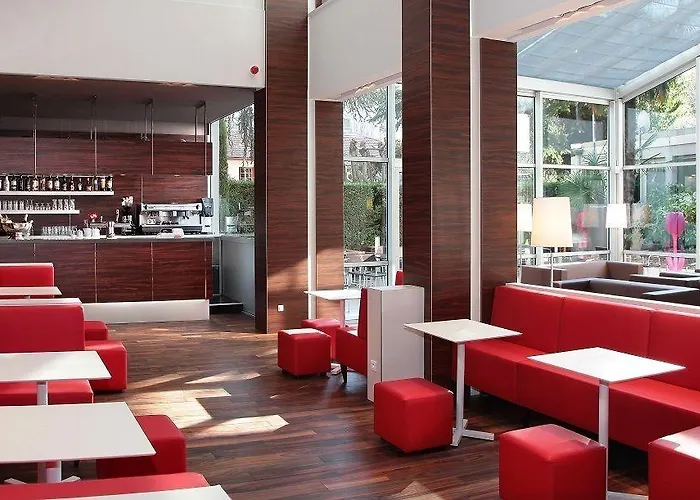 Le Mediterranee ホテル 4*