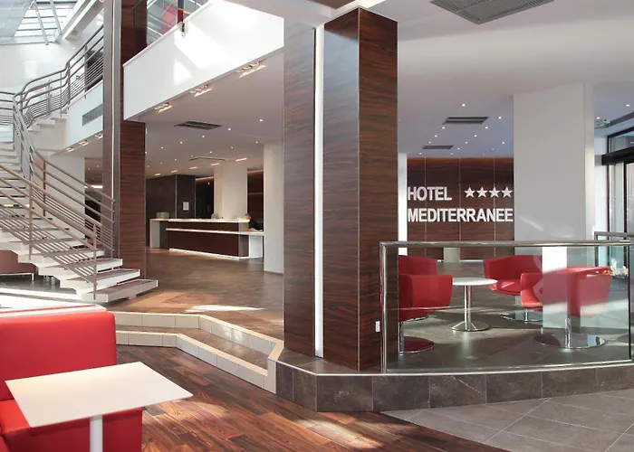 ホテル Le Mediterranee 4*