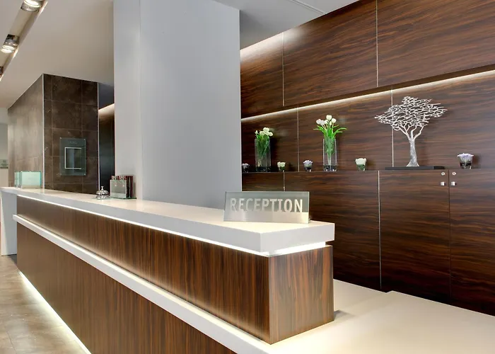 ホテル Le Mediterranee ルルド