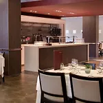 Le Méditerranée 4*