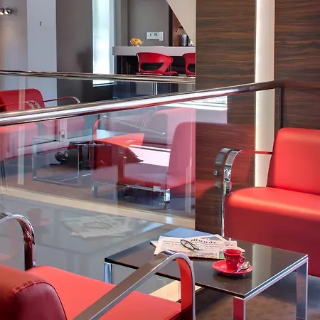 Le Méditerranée Hotel 4*