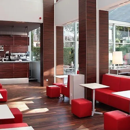 Le Mediterranee ホテル 4*