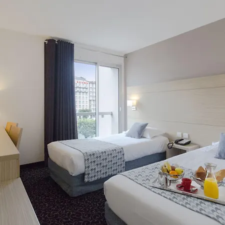 Le Méditerranée 4* Lourdes