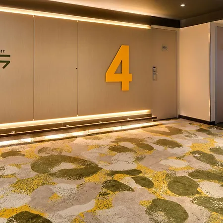 Le Méditerranée Hotel 4*
