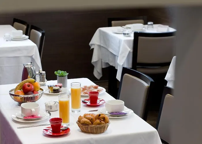 Le Mediterranee Отель 4*