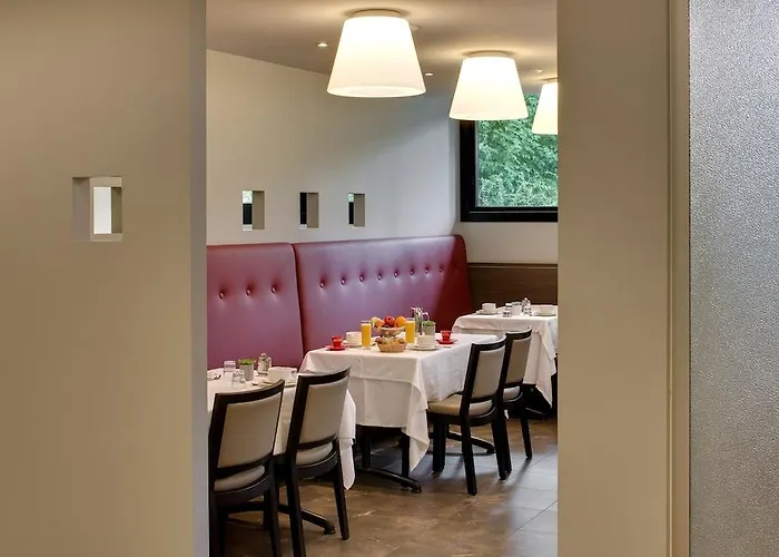 Le Méditerranée 4* Lourdes