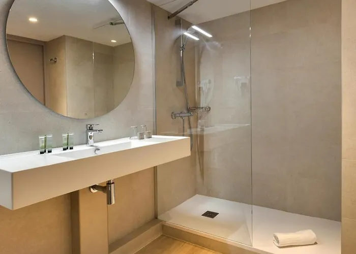 Le Méditerranée Hotel Lourdes