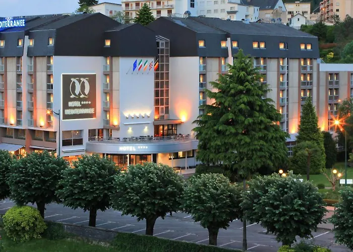 Le Méditerranée 4*