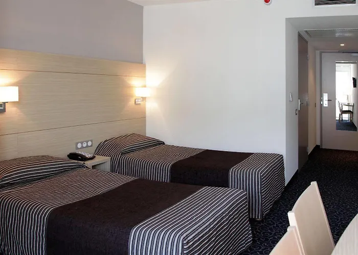 Le Méditerranée 4* Lourdes